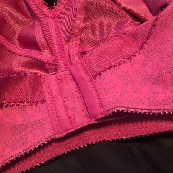 NIB, Playtex 18 Hour Bra, Berry Pink, Size 40C - Picture 5 of 5